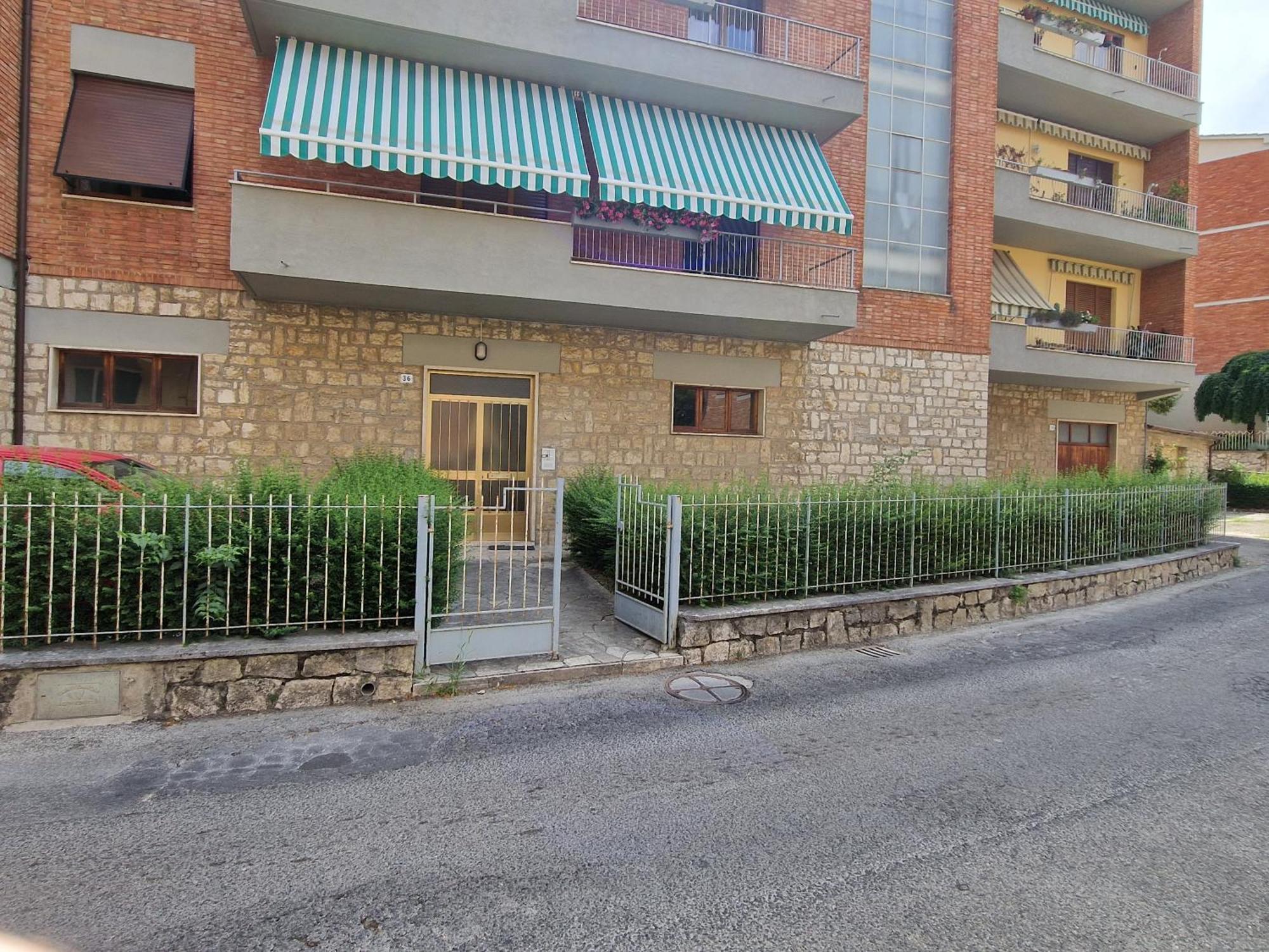 Apartament Nova Domus Flat Free Private Parking Siena Zewnętrze zdjęcie