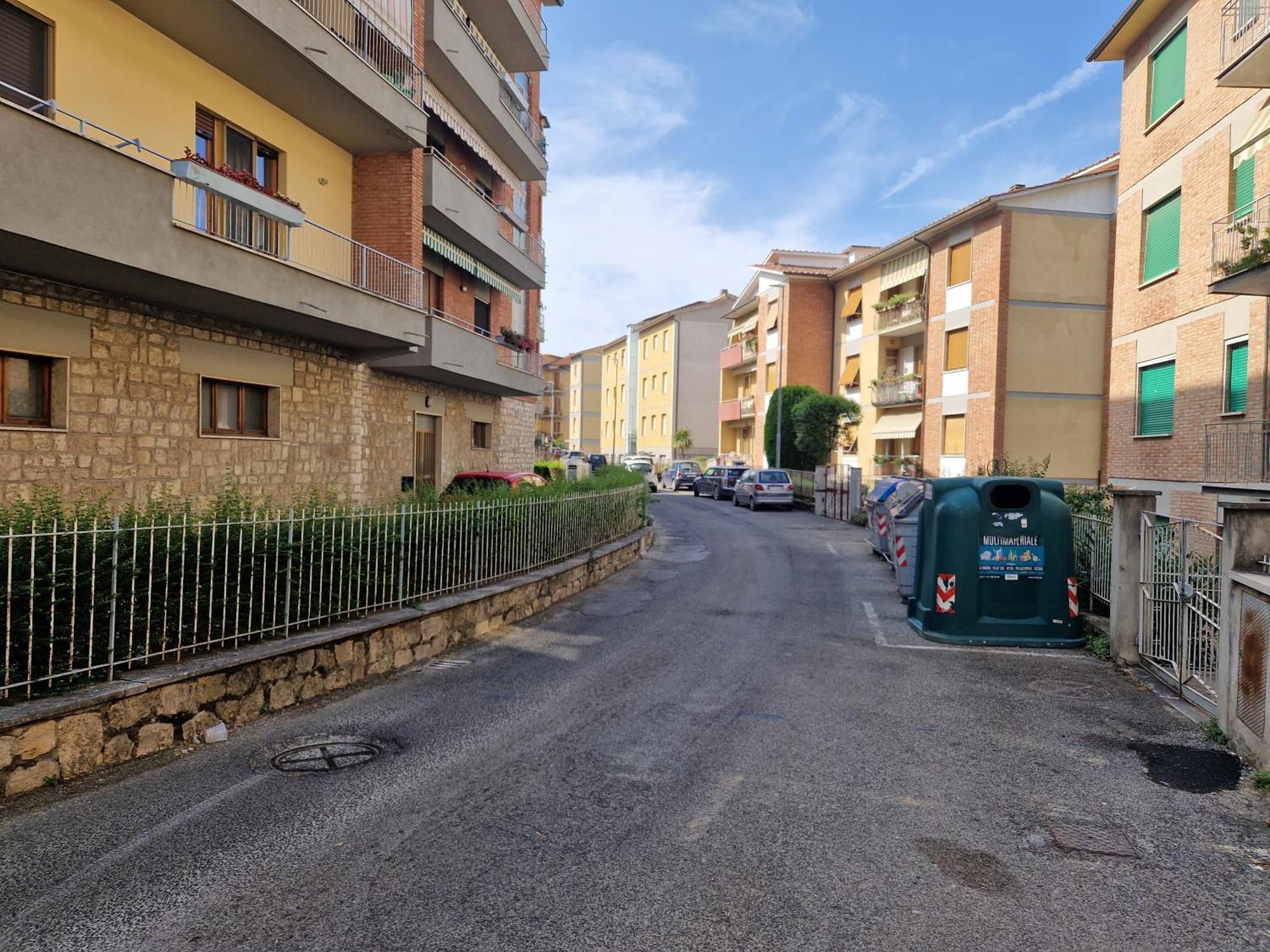 Apartament Nova Domus Flat Free Private Parking Siena Zewnętrze zdjęcie